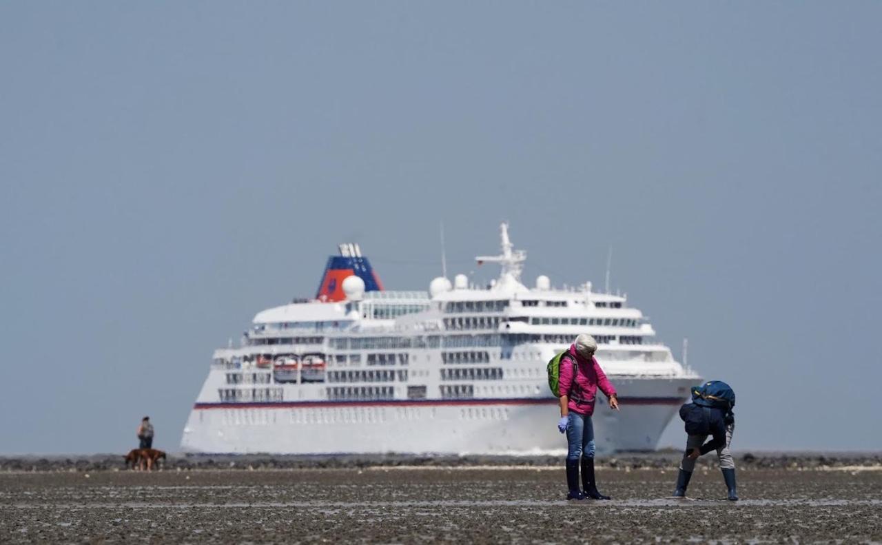 Ferienwohnungen Auf Der Duene Cuxhaven Exterior photo